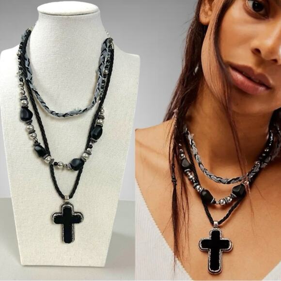 Free People Roadrunner Layered Necklace Black Charm Cross Western Bohemian Goth - Picture 1 of 11